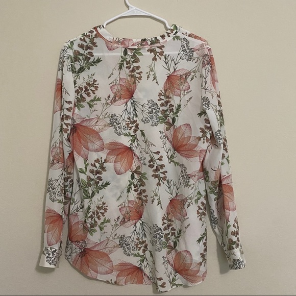 Orvis Women's 100% Silk Floral Button Up Blouse - Picture 10 of 14
